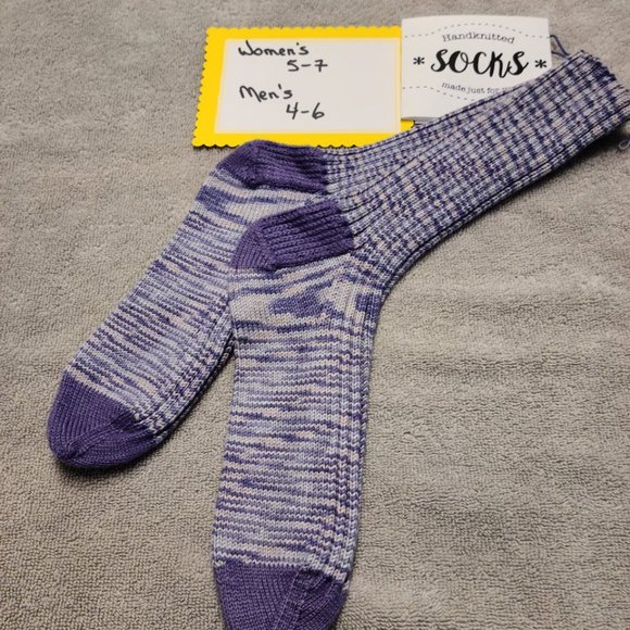 Hand knitted socks: assorted sizes: children, adults and large feet socks - Picture 9 of 16